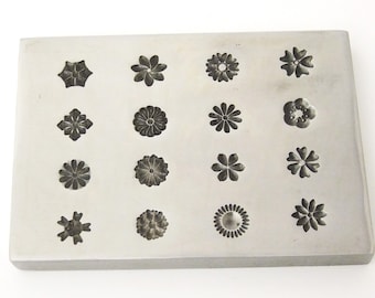 Troquel de impresión de placa de tiro con diseño de flores de 16 impresiones//herramientas de platería/sellos de metal para joyería-Charm Die,