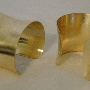 Brazaletes de latón cóncavos de 2 pulgadas, paquete de 2