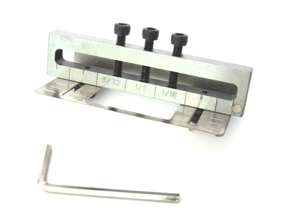 Metal Hole Punch 3 Different Size Holes for Riveting Etc SALE 