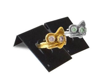 Package Of 100 Ring Cards/ Stands Black In Color