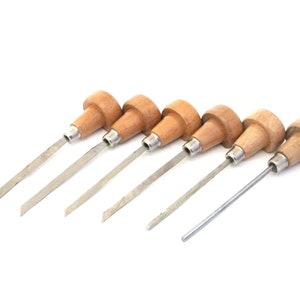 Set Mit 6 Steinfassungen Stichen mit Holz Griffen