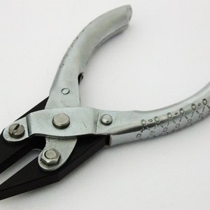 Half Round-Flat Bending/Forming Parallel Pliers SALE