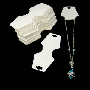 Lot de 100 cartes pliables avec collier/bracelet blanc avec bande adhésive