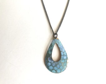 Sky Textured Open Teardrop Necklace N1934