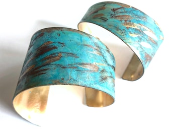 Lido Patina Cuff