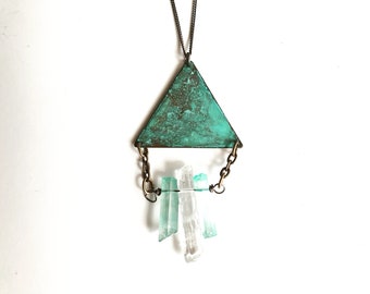 Triangle & Crystals Necklace N1920