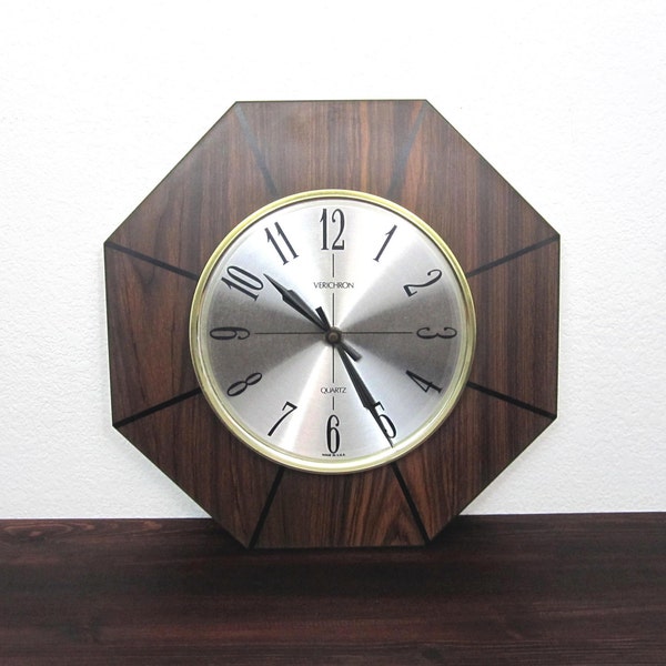 Vintage 1960s Hanging Wall Clock / Retro Wood Veneered Wall Clock