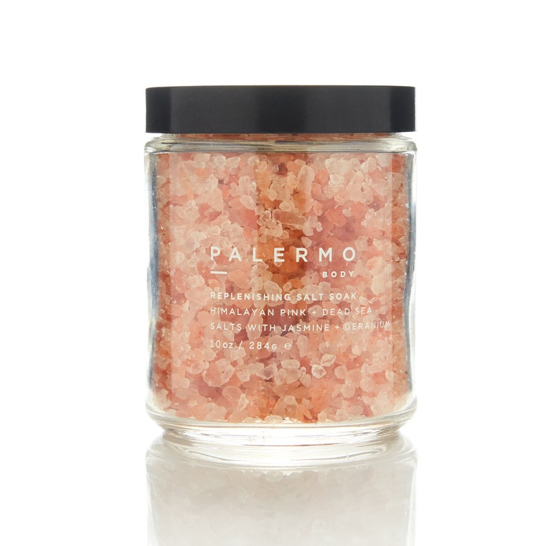 Replenishing Salt Soak // Himalayan Pink Dead Sea Salts // image 0