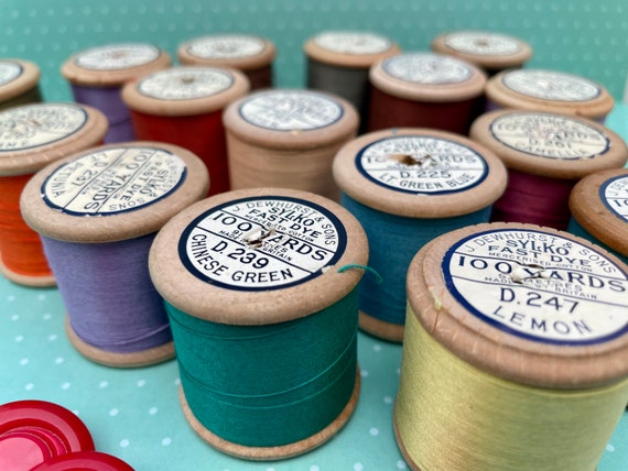 COLOURS 200-299, Vintage 40wt Sylko Wooden Cotton Reels/spools/ Threads,  Lovely Dewhursts Sylko Thread, 40wt Thread 