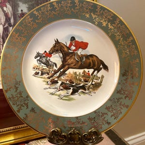 Vintage Collectible Decorative Weatherby Hanley England Royal Falcon Ware Hunting Scene