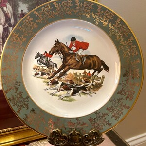 Vintage Collectible Decorative Weatherby Hanley England Royal Falcon Ware Hunting Scene