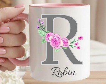 Taza floral personalizada con inicial: regalo de San Valentín