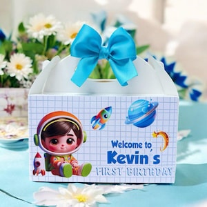 Astronaut Gable Box - Space Favor Box - Astronaut Party Box - Space Treat Box - Space Birthday Box - Astronaut Goodie Bag - Baby Shower