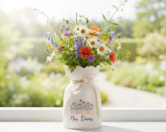 Personalized Teacher Vase – Custom Name Flower Vase Gift for Teacher – End of Year Teacher Appreciation Gift, Classroom Decor,Thank You Gift
