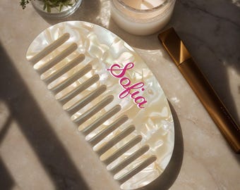 Personalized Comb with Name – Custom Wide Tooth Hair Comb – Bridesmaid Gift, Aesthetic Comb for Women, Travel Comb, Gift for Her