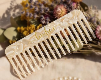 Custom Marble Hair Comb, Personalized Engraved & Hand Painted Name Comb, Bridesmaid Proposal Gift, Bridal Party Favor, Wedding Gift for Her