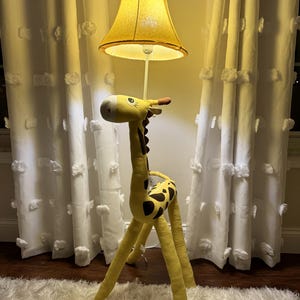 Charming Plush Giraffe |Animal Lamps | Giraffe stuffed lamp | Kids lamp | Bedroom lamp|  Creative decor | Kids gift Unique