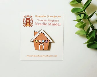 Gingerbread House Needle Minder: Christmas Handmade Wooden Magnetic Needle Keeper, Brooch