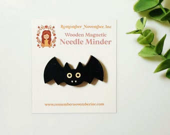 Bat Needle Minder, Halloween Needle Minder, Wooden Magnetic Needle Minder, Handmade, Handpainted