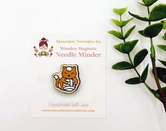 Handmade Cat Needle Minder: Handmade Wooden Magnetic Needle Keeper, Brooch