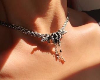 Sterling Silber Gothic Herz Halskette mit Flügeln | Schwarze Kristall Anhänger Choker Kette | Viktorianischen Punk Schmuck | Dunkles ästhetisches Geschenk für sie