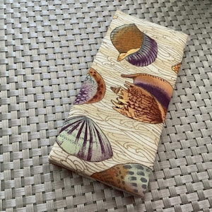 Magic Wallet, Seashell Magic Wallet, Magic Flip Wallet for cash, Waitress Wallet, Tip Wallet, Flip Wallet, Money Holder