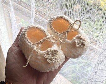 Baby Booties Crochet Cream Neutral