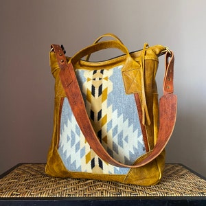 MADE TO ORDER - Two-tone zipper tote with crossbody strap, large exterior phone pocket, top handle laptop bag