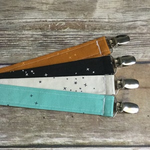 Soother Clip Floral Soother Clip Pacifier Clip Fabric Soother Clip Dummy Clip Soo String Binky Holder Binky Clip Soother Strap