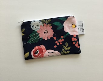 Floral Snack Bag, Reusable Floral Bag, Reusable Floral Snack Bag, Reusable Sandwich Bag, Reusable Lunch Bag, Reusable Zipper Bag