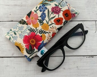 Soft Fabric Glasses Case, One Size Fits All From Readers and Oversized Sunglasses, Keeps Glasses Scratch and Dust Free At Home or For Travel