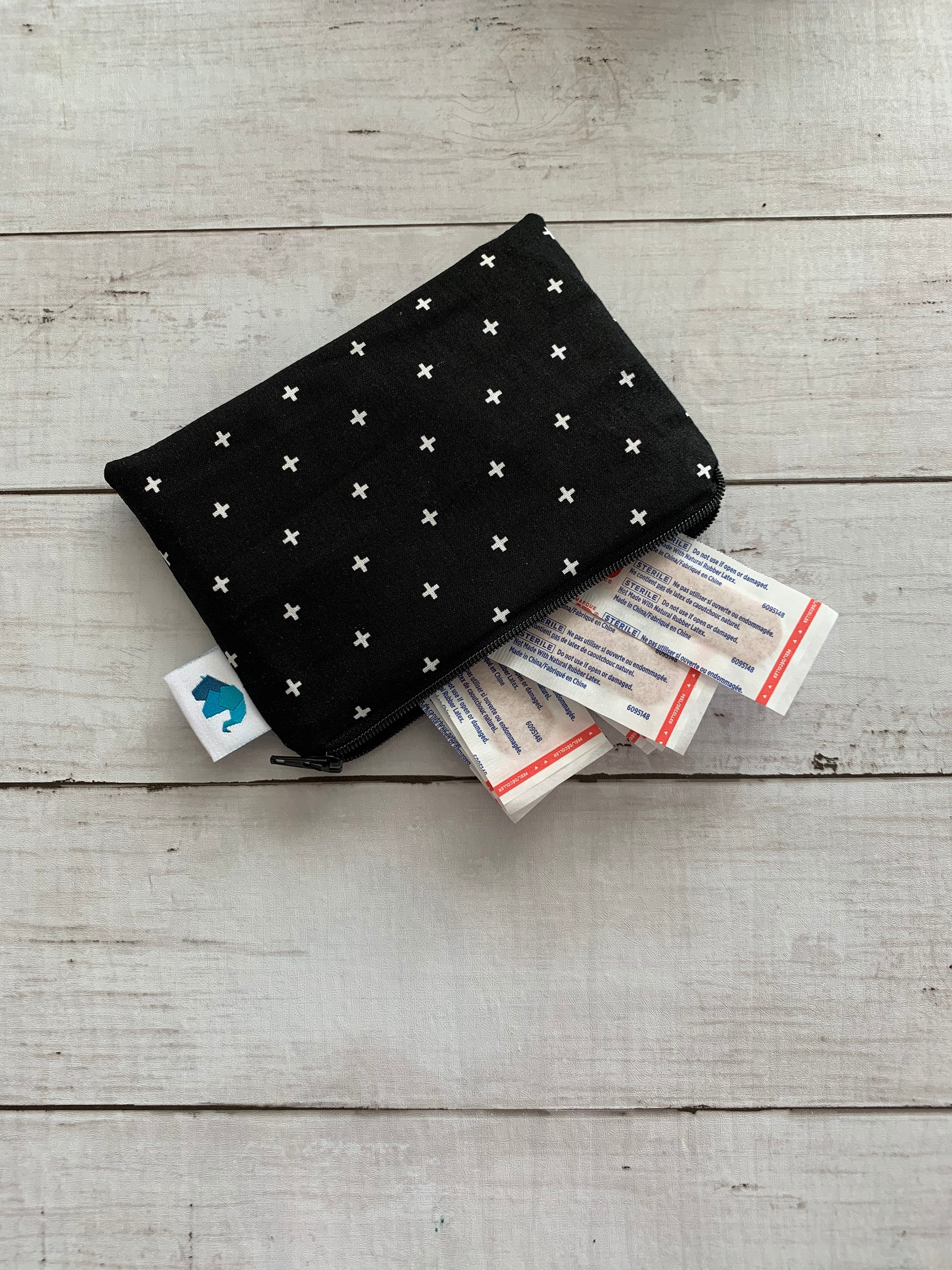 Reusable Zipper Snack Bag, Machine Washable with a Water Repellent Nylon Liner, Available in FOUR sizes, Convenient Food-Safe Storage
