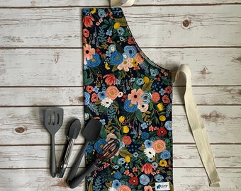 Aprons and Oven Mitts