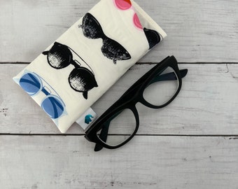 Soft Fabric Glasses Case, One Size Fits All From Readers and Oversized Sunglasses, Keeps Glasses Scratch and Dust Free At Home or For Travel
