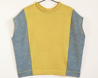 Artisanal baby alpaca airy knitted top, loose fit, handcrafted natural wool knit, fine stockinette stitch in contrast colours