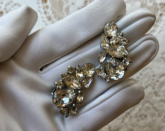 Super Sparkly Vintage Clear Rhinestone Clip-On Earrings