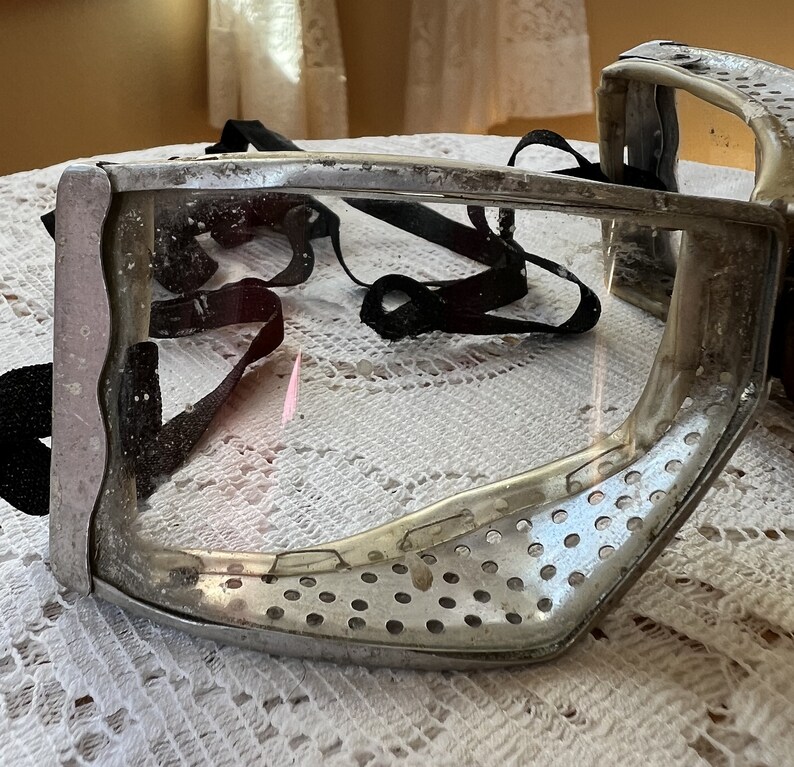 Vintage / Antique Cesco Motorcycle Wide Vision Safety Goggles, World War II Era, Steampunk / Dieselpunk, Aviation, Eye Shield, Mad Max image 6