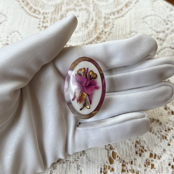 Vintage Estate Clear Lucite On White with Berry Pink Flower Brooch