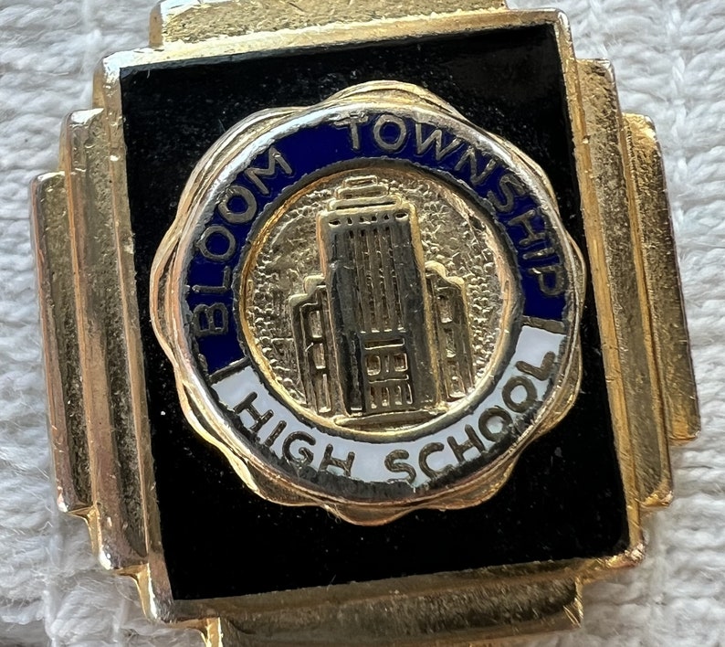 Vintage Estate Bloom Township High School Charm, Graduation Charm, Bloom High Schoo, Chicago Heights, Illinois, Cook County, Enamel image 8