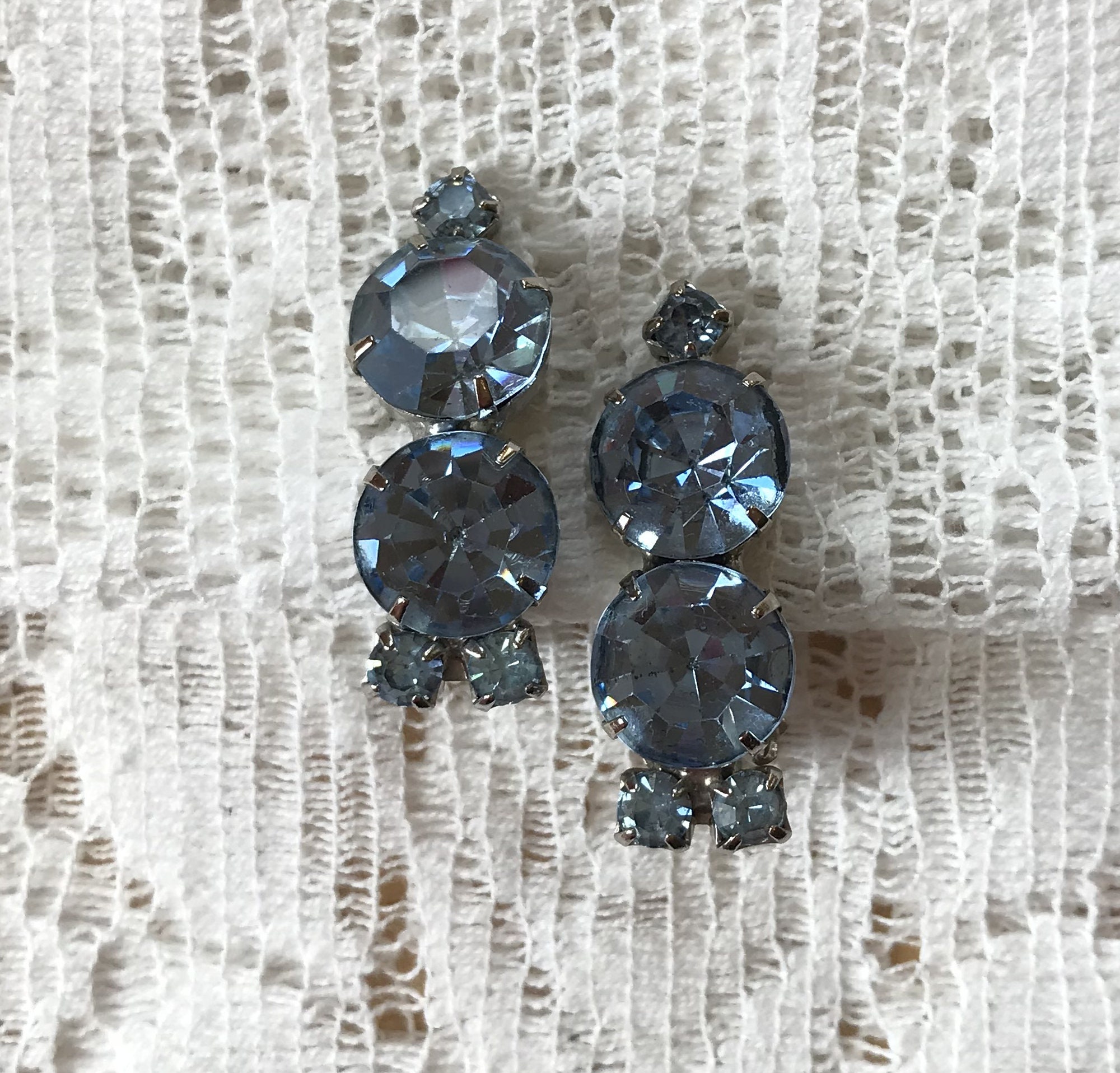 Vintage Light Blue Rhinestones Clip On Earrings, Silver Tone Metal, Rhinestone, Something Blue, Vintage Bride / Bridal