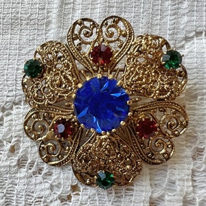 Vintage Jewel Tones Rhinestone Filigreed Brooch, Ruby Red, Emerald Green, Sapphire Blue Rhinestones image 2