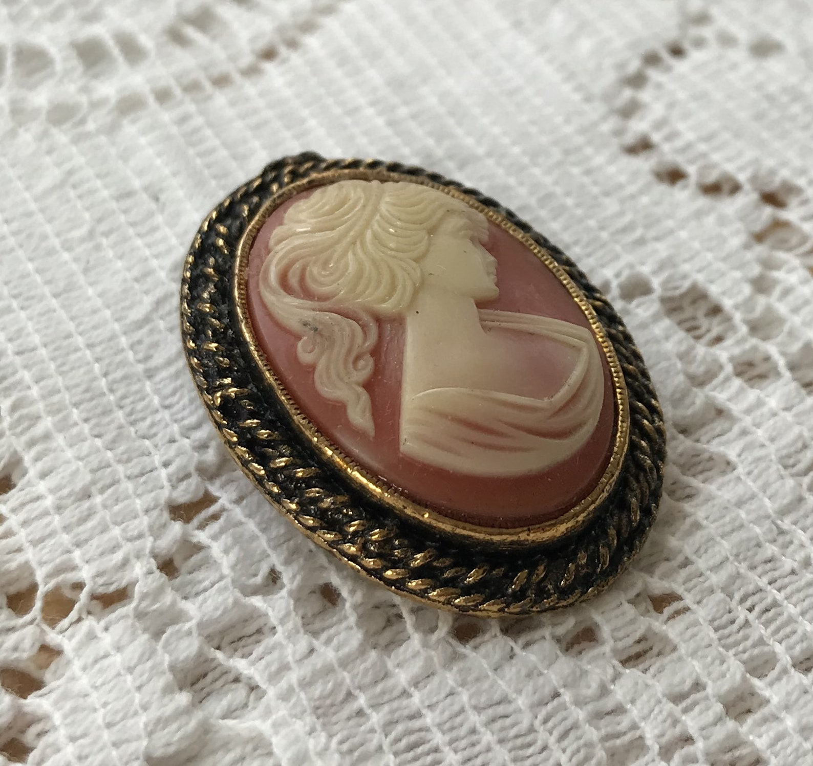 Vintage Signed PERI Cameo Brooch / Pendant Convertible / Etsy