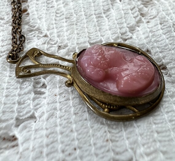 Vintage / Antique Estate Pink Glass Cameo Pendant / N… Gem