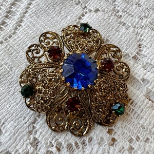 Vintage Jewel Tones Rhinestone Filigreed Brooch, Ruby Red, Emerald Green, Sapphire Blue Rhinestones image 3