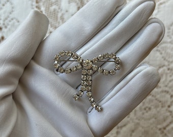 Vintage Clear Rhinestone Bow Shaped Brooch