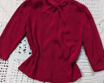 LAST CHANCE -Vintage 1950s 1940s Deep Red Blouse Rayon Bow