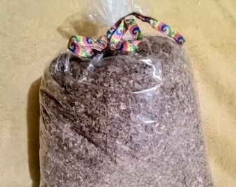 Mixed Wood Sawdust, Pet Bedding, Craft Filler, Garden Mulch, Kiln-Dried Bulk