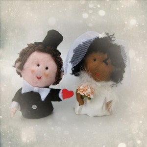 Cute custom wedding cake topper with bride and groom dolls personalized OOAK marriage felt decoration gift image 3