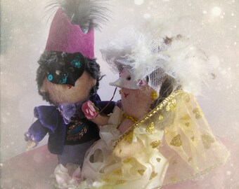 Venice Carnival wedding cake topper - Italian Bride Groom handmade felt dolls - Bridal OOAK Custom orders welcome - Honeymoon in italy