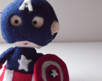 Captain America felt doll, made in France - Marvel's Avengers geekery Marvel Avengers collectible - for Captain America fans